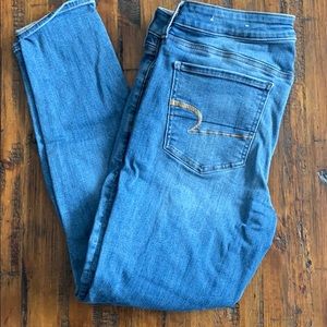 American Eagle Light wash jeggings